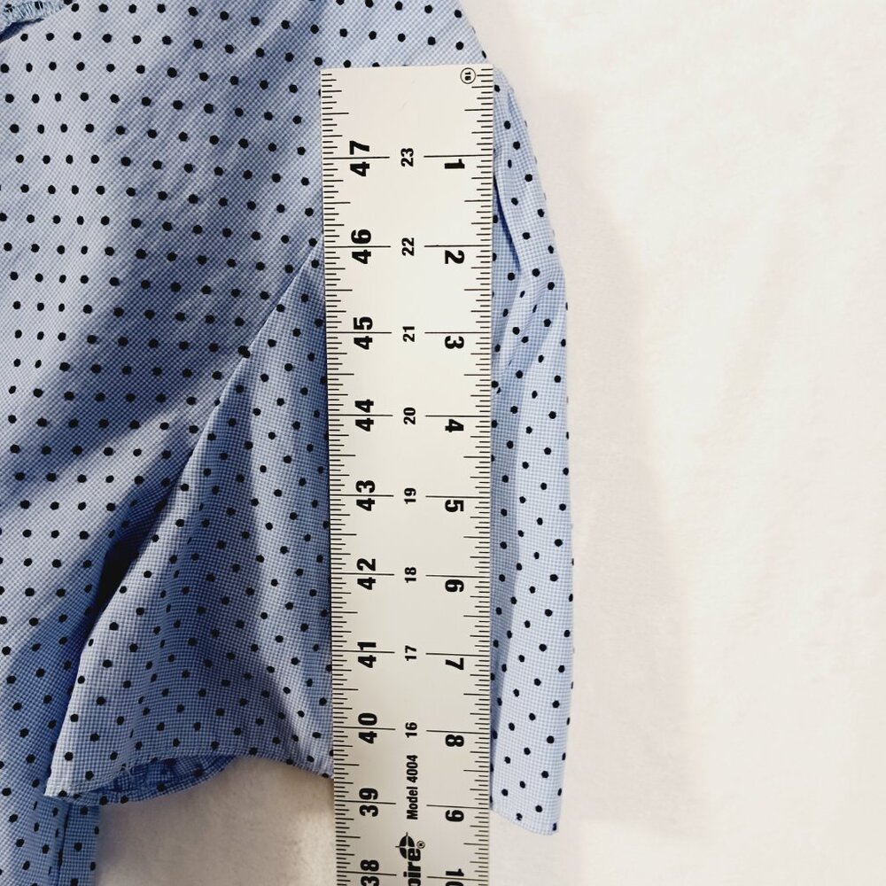 Waverly Grey Anthropologie, MED., Lt. Blue / Navy Polka Dot Top, 4 Ties on Back - Picture 14 of 14